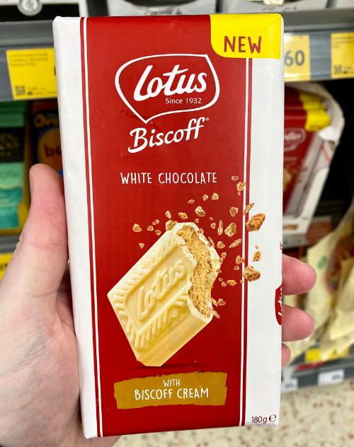Lotus Biscoff White Chocolate Bar With Biscoff Spread 180g ( BB 10/10/2026)